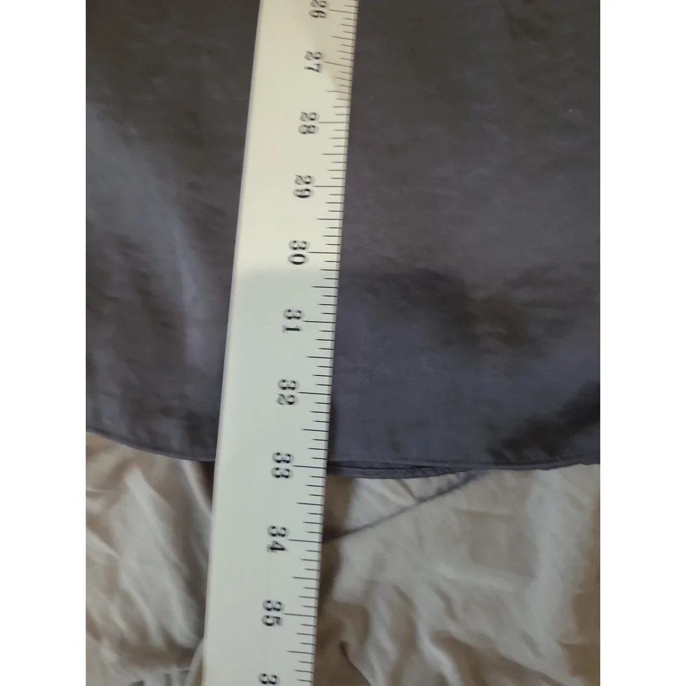 Old Navy Gray Satin Pull on Midi Full Skirt elastic back, side vent Women SZ M